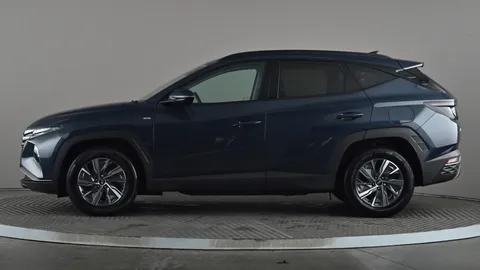 HYUNDAI TUCSON 1.6 TGDi 48V MHD SE Connect 2WD DCT