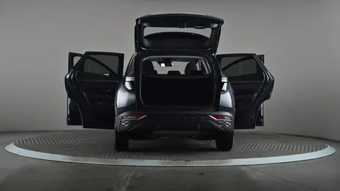 HYUNDAI TUCSON 1.6 TGDi 48V MHD SE Connect 2WD DCT