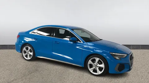 AUDI A3 35 TFSI S Line