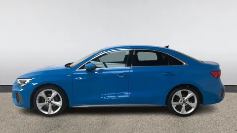 AUDI A3 35 TFSI S Line