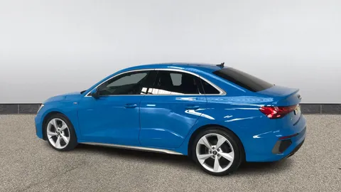 AUDI A3 35 TFSI S Line