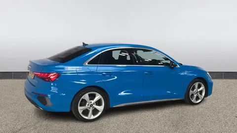 AUDI A3 35 TFSI S Line