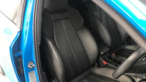 AUDI A3 35 TFSI S Line