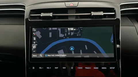 HYUNDAI TUCSON 1.6 TGDi 48V MHD SE Connect 2WD DCT