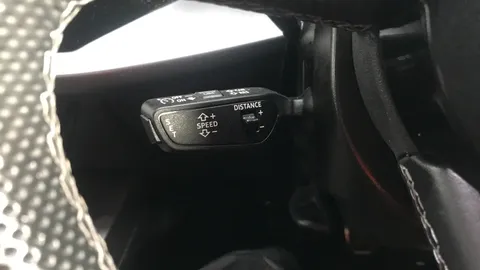 AUDI A3 35 TFSI S Line