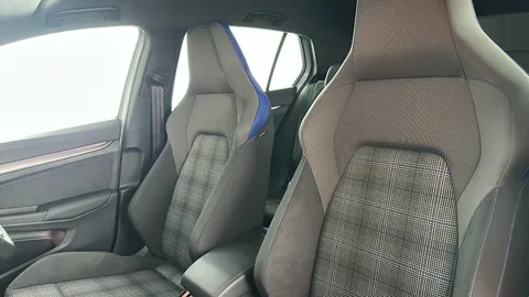 VOLKSWAGEN GOLF 1.5 TSI 272 GTE eHybrid DSG