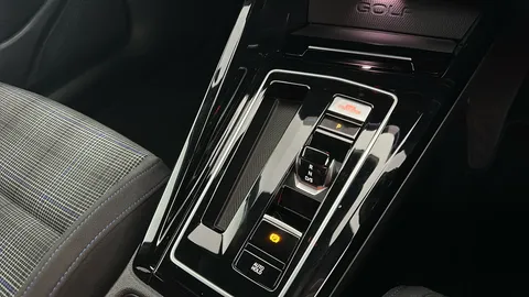 VOLKSWAGEN GOLF 1.5 TSI 272 GTE eHybrid DSG