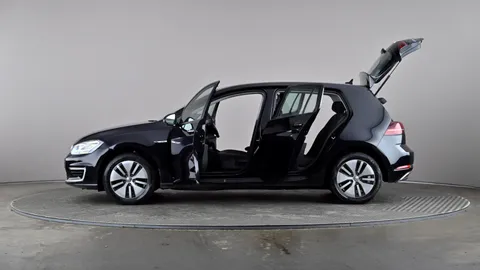 VOLKSWAGEN GOLF 99kW e-Golf 35kWh Auto
