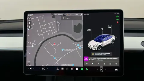 TESLA MODEL 3 Long Range AWD Auto