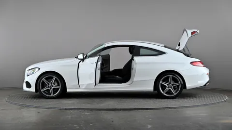 MERCEDES-BENZ C CLASS C200 AMG Line 9G-Tronic