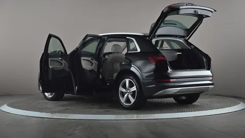 AUDI E-TRON 300kW 55 Quattro 95kWh Auto