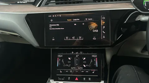 AUDI E-TRON 300kW 55 Quattro 95kWh Auto