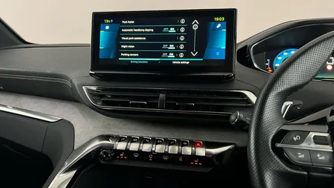 PEUGEOT 3008 1.6 Hybrid4 300 GT e-EAT8