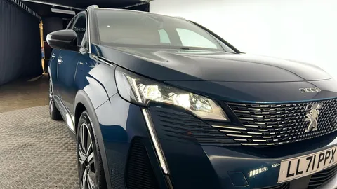 PEUGEOT 3008 1.6 Hybrid4 300 GT e-EAT8