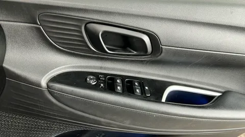 HYUNDAI BAYON 1.0 TGDi 48V MHEV SE Connect