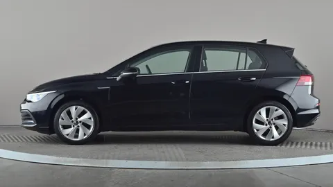 VOLKSWAGEN GOLF 1.5 eTSI Style DSG