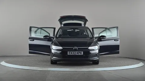 VOLKSWAGEN GOLF 1.5 eTSI Style DSG