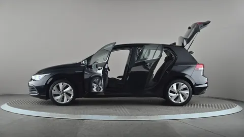 VOLKSWAGEN GOLF 1.5 eTSI Style DSG