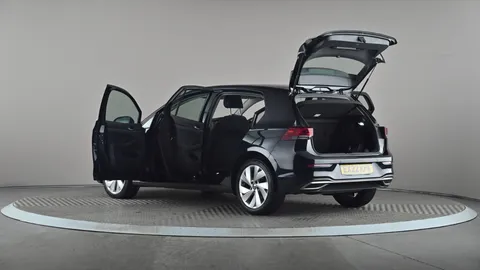 VOLKSWAGEN GOLF 1.5 eTSI Style DSG