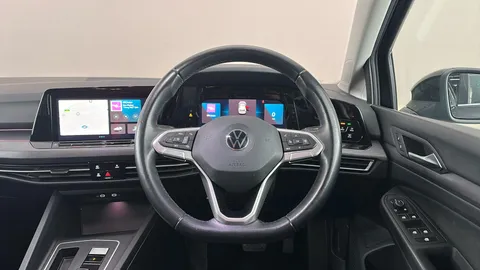 VOLKSWAGEN GOLF 1.5 eTSI Style DSG