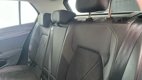 VOLKSWAGEN GOLF 1.5 eTSI Style DSG