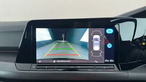 VOLKSWAGEN GOLF 1.5 eTSI Style DSG