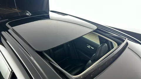 VOLVO XC60 2.0 T6 [350] RC PHEV Plus Dark AWD Geartronic