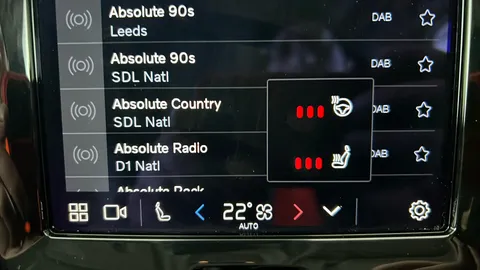 VOLVO XC60 2.0 T6 [350] RC PHEV Plus Dark AWD Geartronic