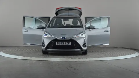 TOYOTA YARIS 1.5 Hybrid Excel CVT