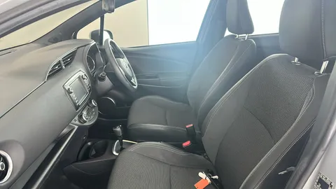TOYOTA YARIS 1.5 Hybrid Excel CVT