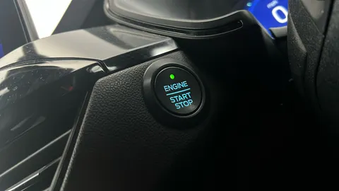 FORD KUGA 1.5 EcoBoost 150 ST-Line Edition