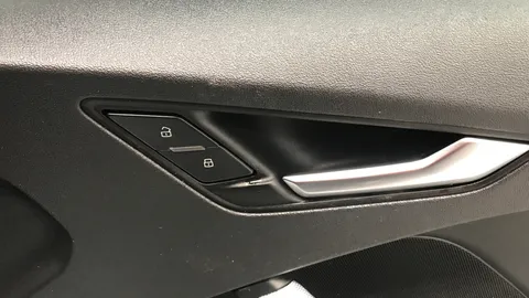 AUDI TT 40 TFSI Sport S Tronic