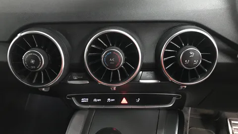 AUDI TT 40 TFSI Sport S Tronic