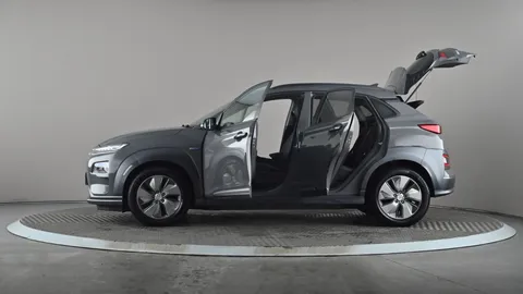 HYUNDAI KONA 150kW Premium SE 64kWh Auto