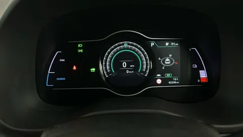 HYUNDAI KONA 150kW Premium SE 64kWh Auto