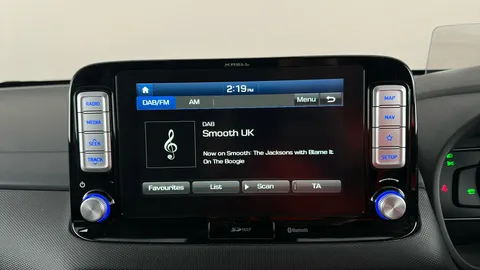 HYUNDAI KONA 150kW Premium SE 64kWh Auto