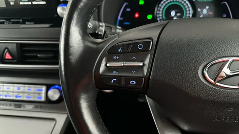 HYUNDAI KONA 150kW Premium SE 64kWh Auto