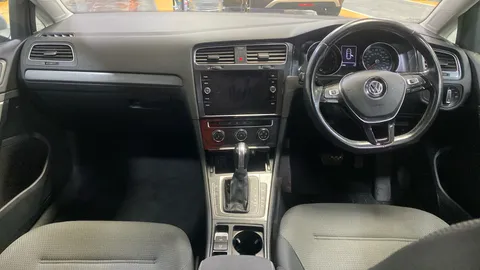 VOLKSWAGEN GOLF 1.5 TSI EVO SE [Nav] DSG