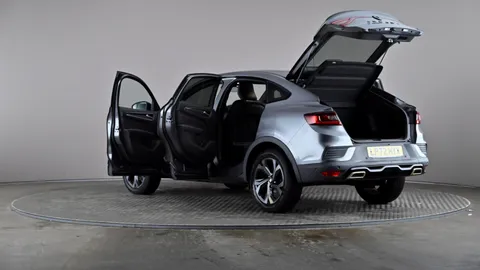 RENAULT ARKANA 1.6 E-Tech full hybrid 145 Engineered Auto