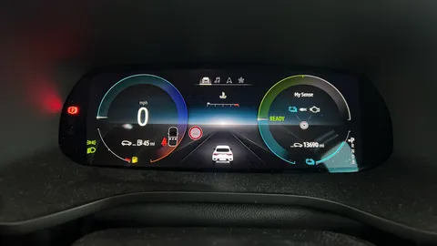 RENAULT ARKANA 1.6 E-Tech full hybrid 145 Engineered Auto