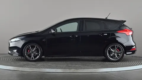 FORD FOCUS 1.5 TDCi 120 ST-Line X