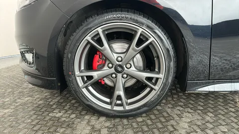 FORD FOCUS 1.5 TDCi 120 ST-Line X