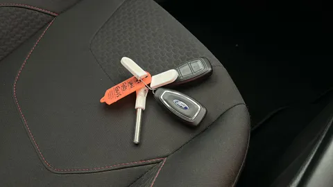 FORD FOCUS 1.5 TDCi 120 ST-Line X