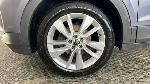 VOLKSWAGEN T-CROSS 1.0 TSI 110 SE DSG