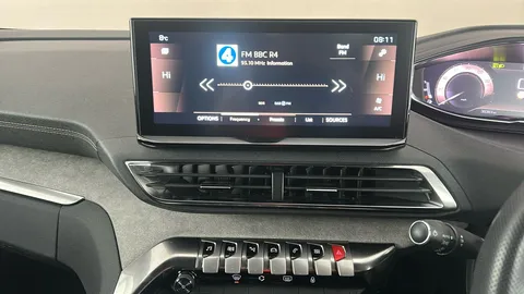 PEUGEOT 3008 1.2 PureTech GT Premium EAT8