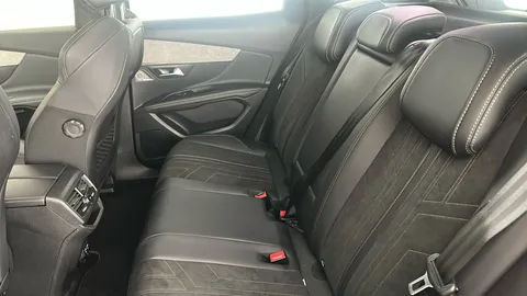 PEUGEOT 3008 1.2 PureTech GT Premium EAT8