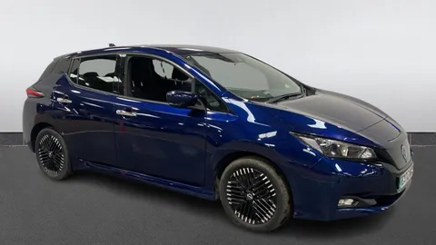 NISSAN LEAF 110kW N-Connecta 39kWh Auto