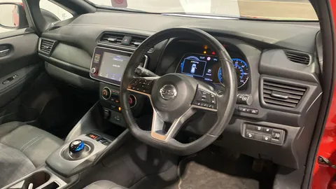 NISSAN LEAF 110kW Acenta 40kWh Auto [6.6kw Charger]