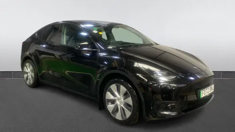 TESLA MODEL Y RWD Auto