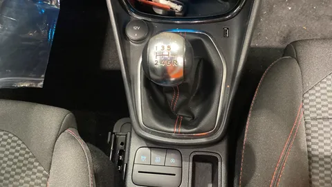 FORD PUMA 1.0 EcoBoost Hybrid mHEV ST-Line